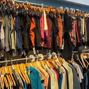 Amazing Brands!! Dresses,skirts, Jeans,workout Lululemon,vuori,jeans & More!!!